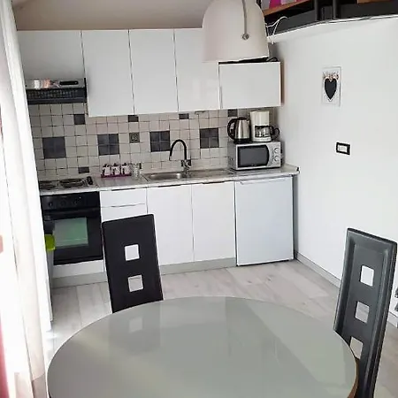 Sia House Apartment Pula Exterior photo