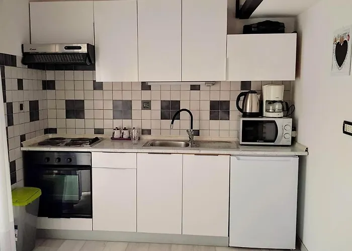 Sia House