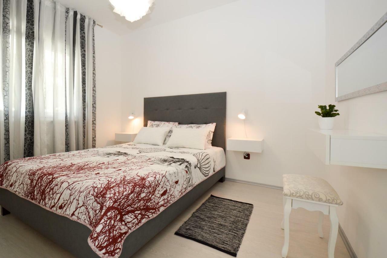 Apartment Sia House